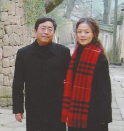 余秋雨談寫作秘訣：努力不當(dāng)官，時(shí)間才會(huì)充裕