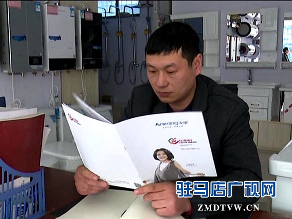 大學(xué)生自主創(chuàng)業(yè)，12年打拼從打工仔成為四家連鎖店老板上送_20160306091204.jpg