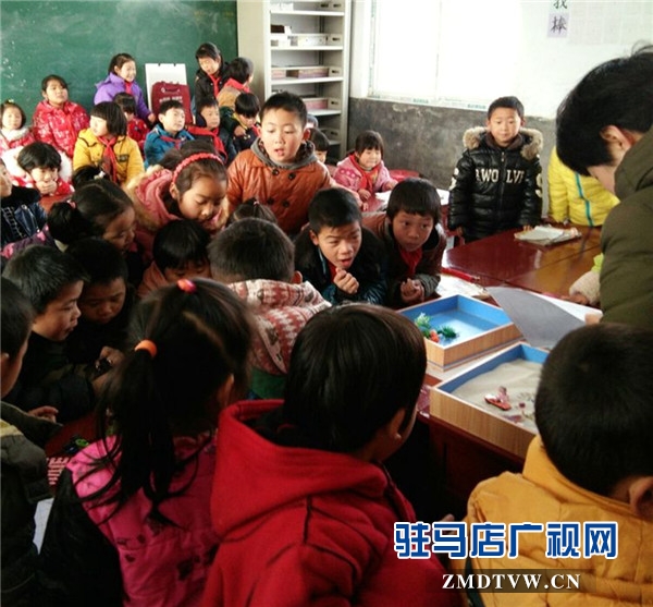 上蔡開展關(guān)愛留守兒童身心健康愛心活動(dòng)