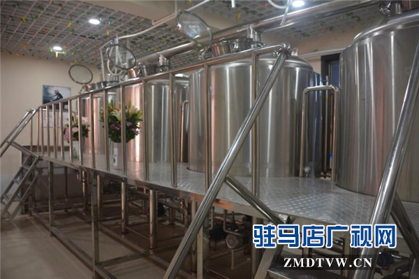 瀚諾威鮮啤駐馬店東高店盛大開業(yè)，啤酒鮮香四溢嗨翻全城