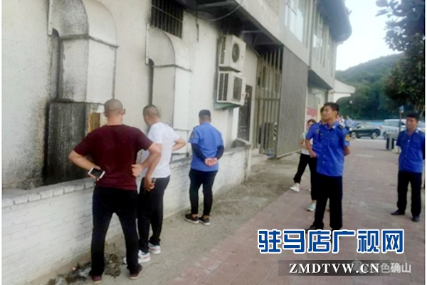 確山縣綜合執(zhí)法局：向餐飲油煙說“不”！