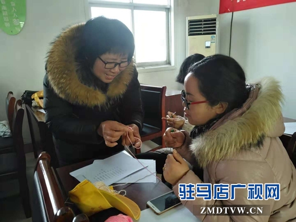 確山縣三里河街道舉辦精準扶貧培訓班 