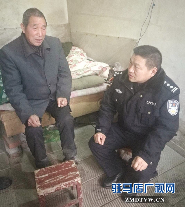 春節(jié)期間，東高派出所開展“警民同心”走訪慰問活動(dòng)