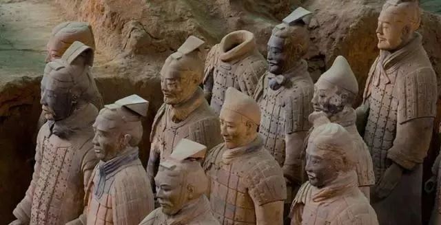 1974年的兵馬俑復(fù)活事件是真是假？兵馬俑真的是用活人燒出來(lái)的嗎 