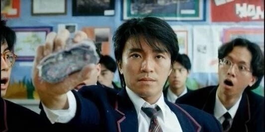 周星馳：表面是個(gè)搞笑明星，背地里卻是......