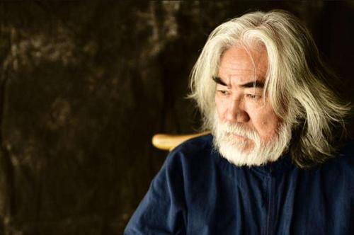 張紀(jì)中談武俠?。簞e熱衷男歡女愛，要體現(xiàn)武俠精神 