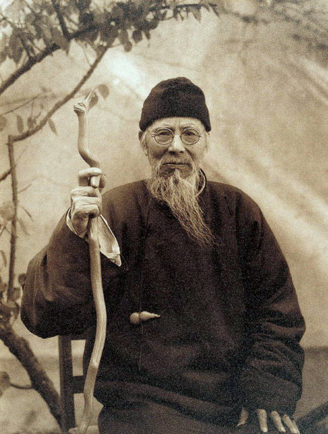 齊白石畫錯(cuò)一筆，卻無(wú)意成了神作，專家：值2240萬(wàn)！