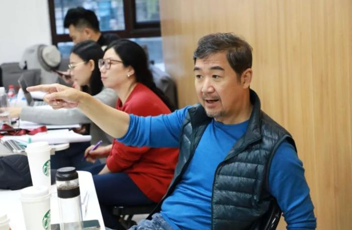 64歲張國(guó)立為何能一直紅？