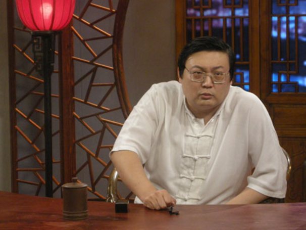 清華才女武亦姝明明能背2000多首詩詞，她究竟會不會寫詩？ 