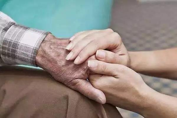 16地出臺“獨(dú)生子女護(hù)理假”！最多能休超過20天