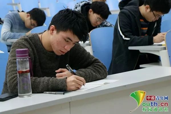 高校連續(xù)五年開誠信考場，236門考試無人監(jiān)考