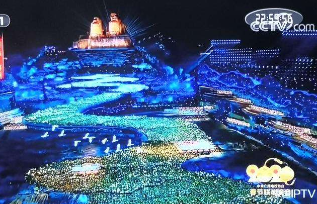 天地之中騰歡歌 幸福長流母親河 ——央視春晚鄭州分會(huì)場綜述