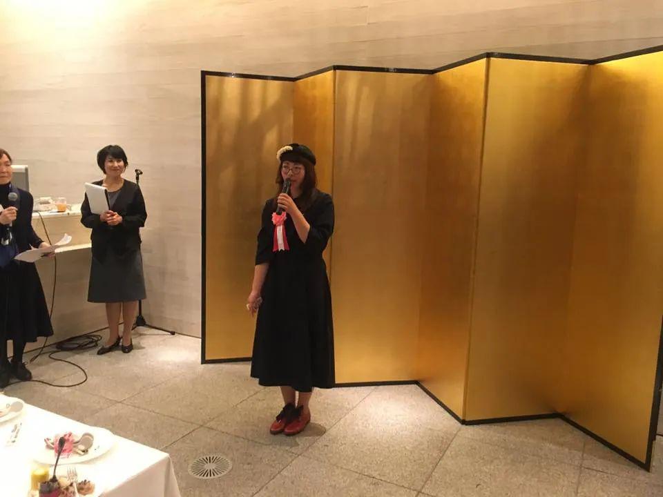 85后中國姑娘玩玻璃震驚日本，斬獲藝術(shù)大獎(jiǎng)，驚艷數(shù)萬網(wǎng)友：玻璃還能這么玩？ 