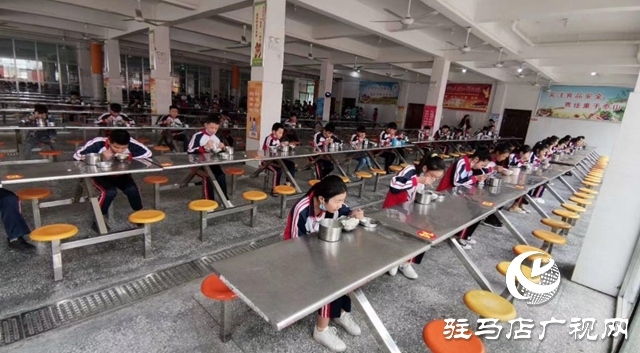 文明健康，有你有我， 平輿縣教育系統(tǒng)傳播文明新風(fēng)