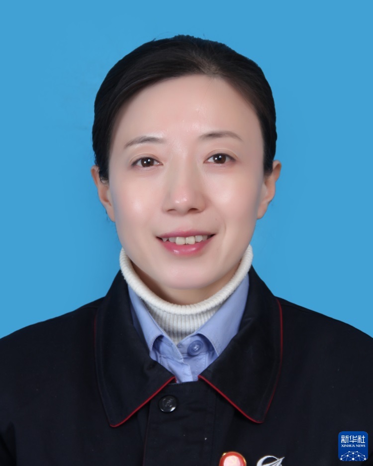 奮斗百年路 啟航新征程·中國共產(chǎn)黨人的精神譜系｜愛崗敬業(yè)、爭創(chuàng)一流——勞模精神述評