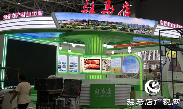 記者探營(yíng)農(nóng)洽會(huì)展館 展區(qū)搭建已接近尾聲