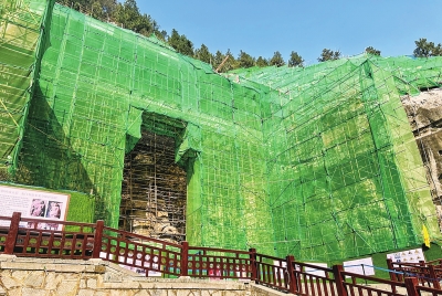 龍門(mén)石窟奉先寺大修進(jìn)度過(guò)半 施工期間游客正常參觀 整體工程預(yù)計(jì)五月底完工