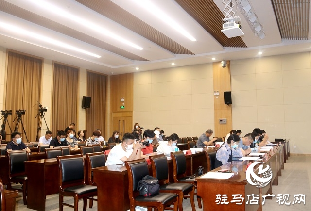 2022年駐馬店市召開(kāi)落實(shí)“十大戰(zhàn)略”系列首場(chǎng)新聞發(fā)布會(huì)