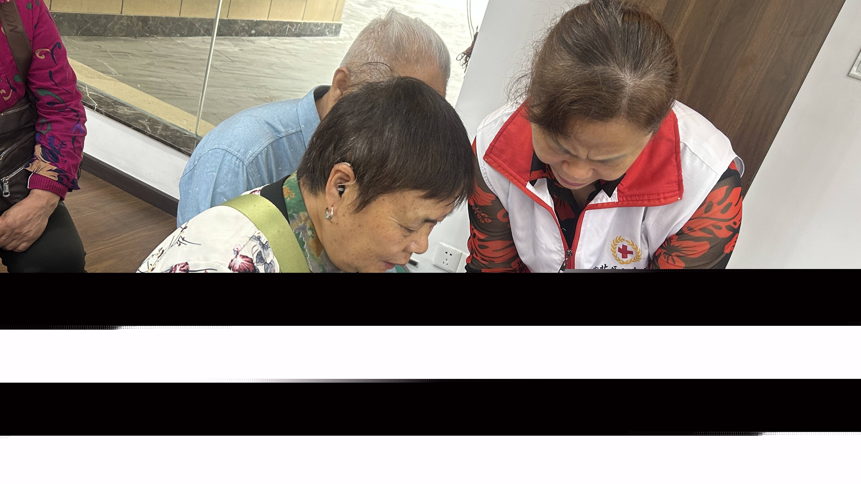 全民數(shù)字素養(yǎng)與技能提升月，重慶渝北區(qū)開展數(shù)字進社區(qū)活動