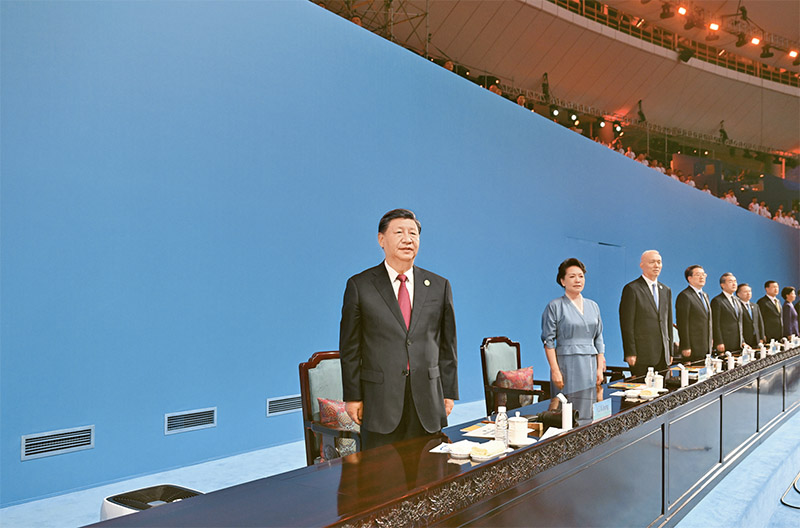 中國(guó)式現(xiàn)代化是強(qiáng)國(guó)建設(shè)、民族復(fù)興的康莊大道