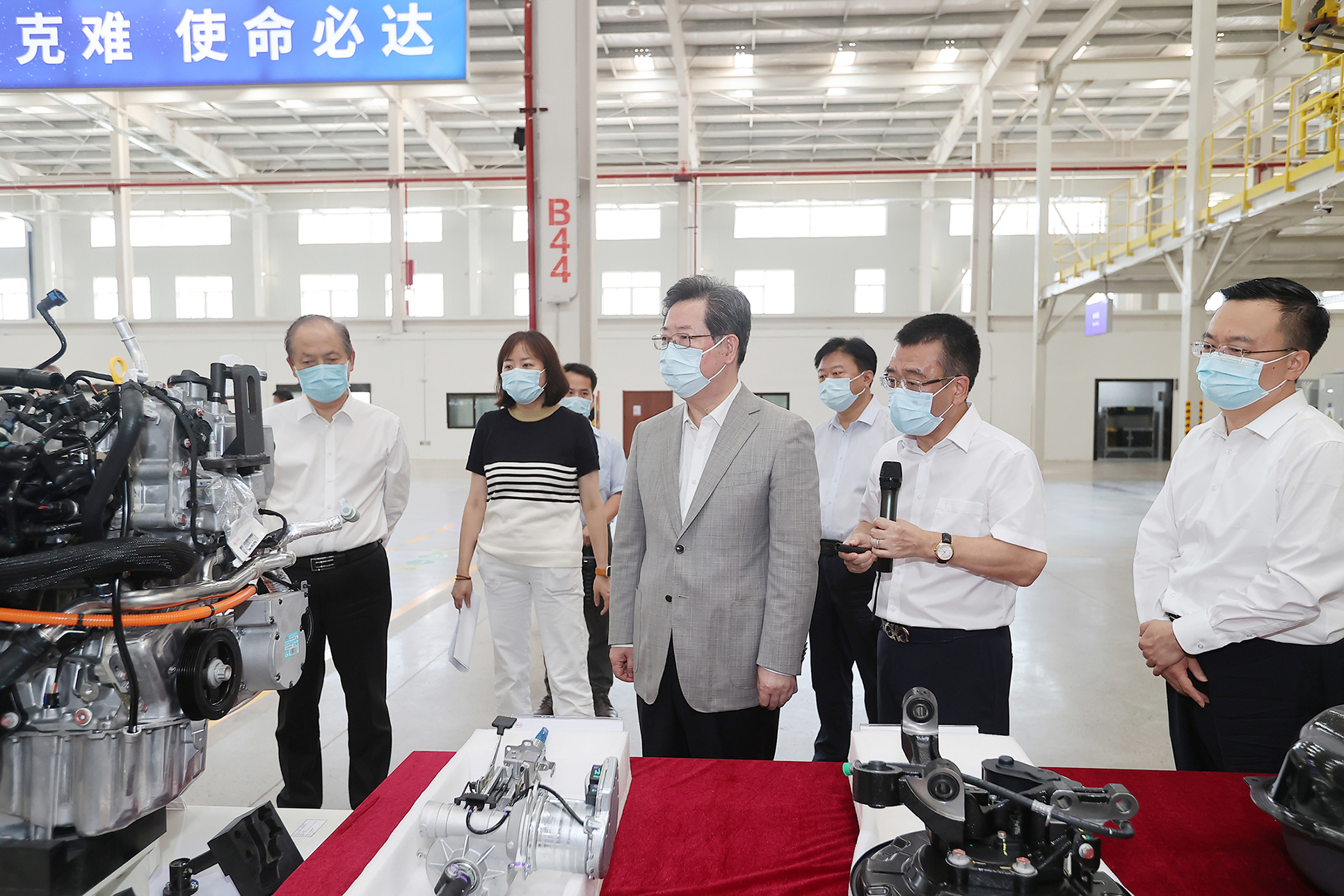 樓陽生到航空港區(qū)、鄭州市部分縣級市調(diào)研