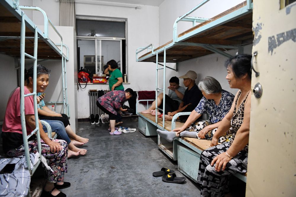 習近平在黑龍江尚志市看望慰問受災(zāi)群眾