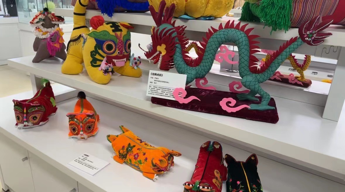 剪紙、香包、烙畫、泥塑……河南這場(chǎng)非遺展不容錯(cuò)過(guò)