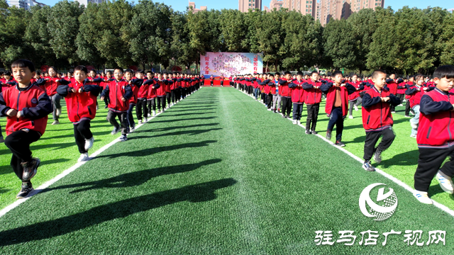 “每天一節(jié)體育課”多不多?