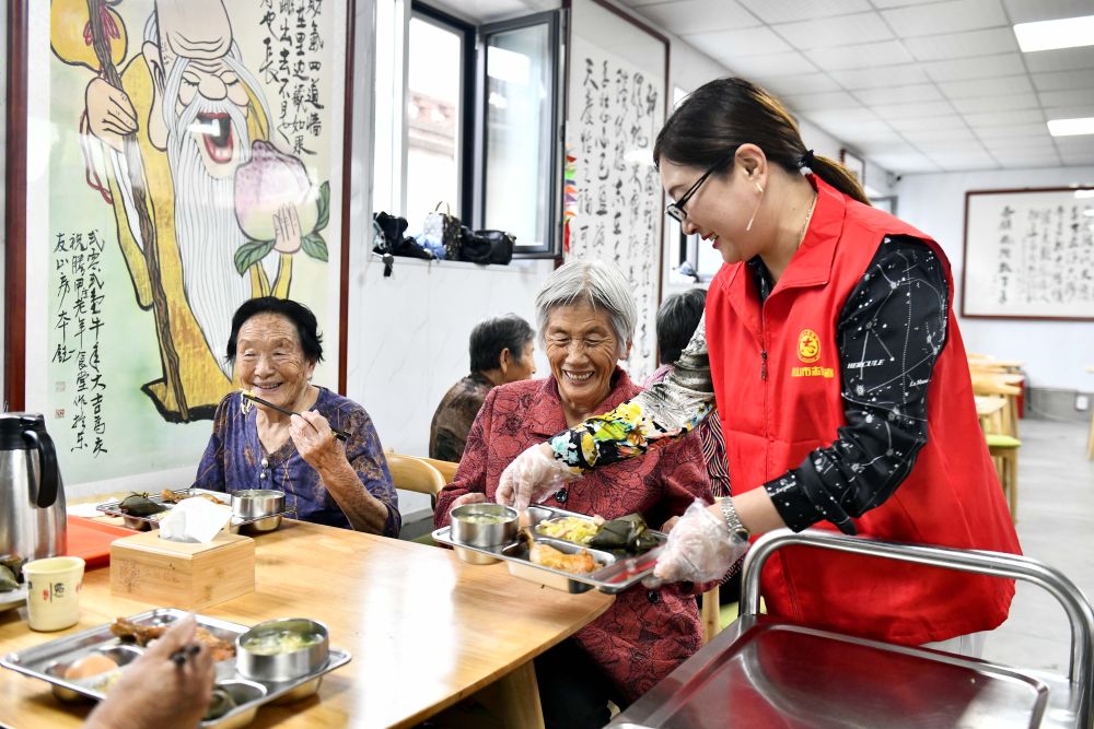 強國建設、民族復興的必由之路——以習近平同志為核心的黨中央引領新時代改革開放紀實