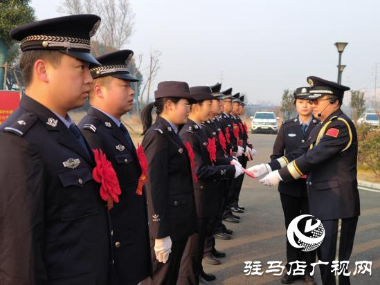 駐馬店市公安局高新區(qū)分局舉行第四個(gè)警察節(jié)慶?；顒?dòng)