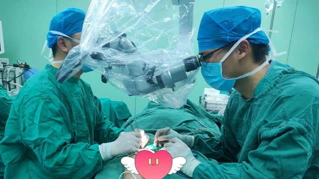 因?yàn)樾湃?，省直單位七旬退休老人鄭州赴駐馬店求醫(yī)