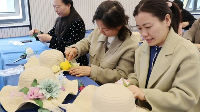 駐馬店市中心醫(yī)院開展“跟黨奮進(jìn)新征程，巾幗建功新時(shí)代”繽紛三月系列活動(dòng)