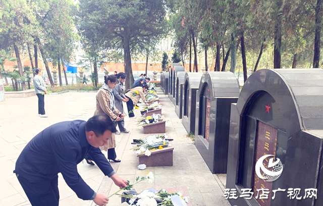 泌陽(yáng)縣委宣傳部組織開展“清明祭英烈”主題活動(dòng)