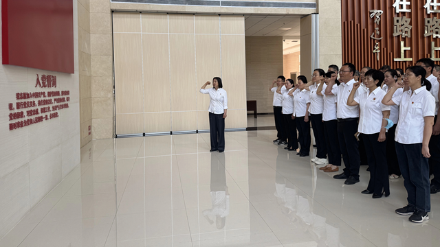 以案為鑒，廉潔在心——駐馬店市中醫(yī)院參觀市廉政文化教育中心