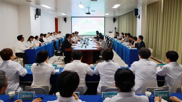 河南省婦幼保健院蒞臨我市婦女兒童醫(yī)院調(diào)研指導