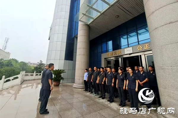 平輿縣人民法院：風雨無阻，清晨執(zhí)行突擊再發(fā)力