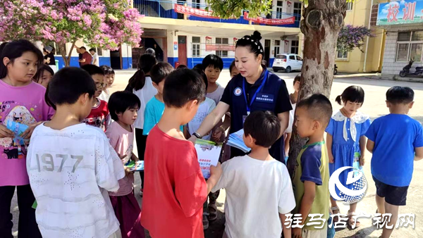 平輿縣辛店鄉(xiāng)：“安全種子”播校園，“隱患掃描”進企業(yè)