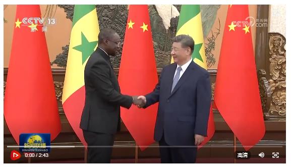 習(xí)近平會見塞內(nèi)加爾總理松科