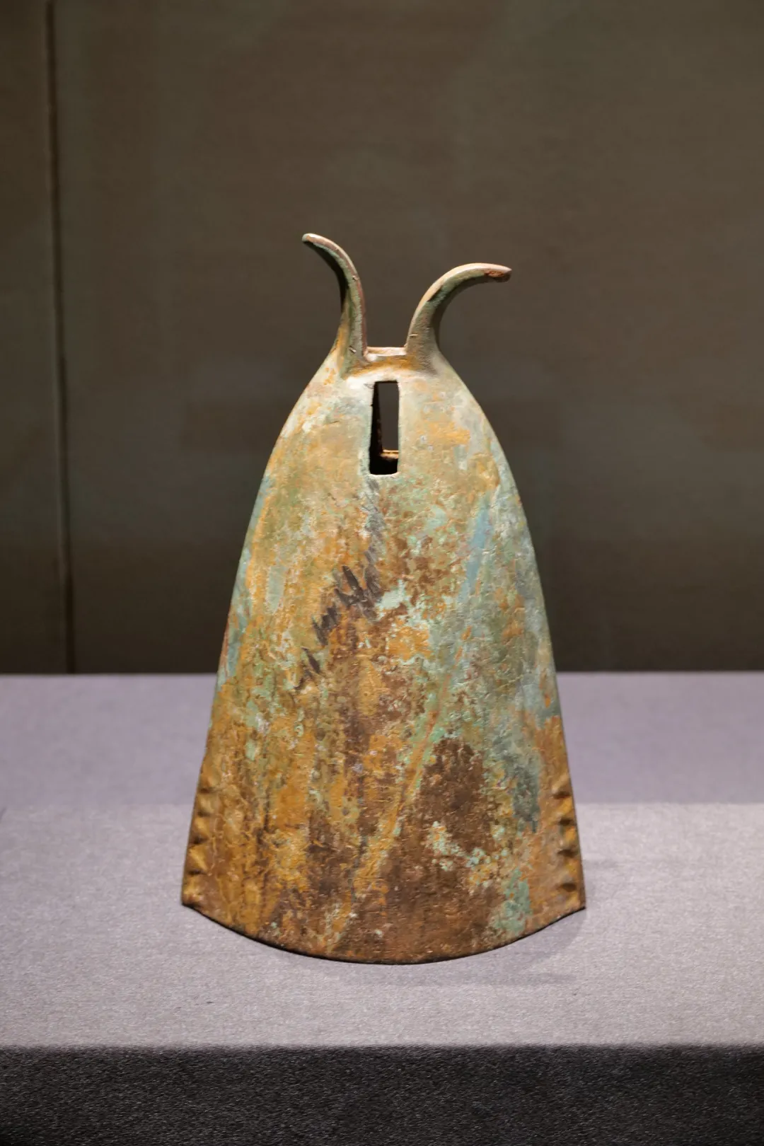 　　多元視角下中國(guó)青銅文明的形成與發(fā)展