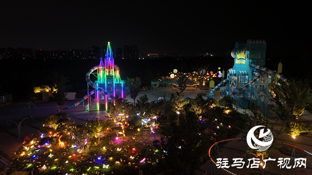 高溫催熱“夜間模式” 城市露營(yíng)地成夏夜消費(fèi)新地標(biāo)