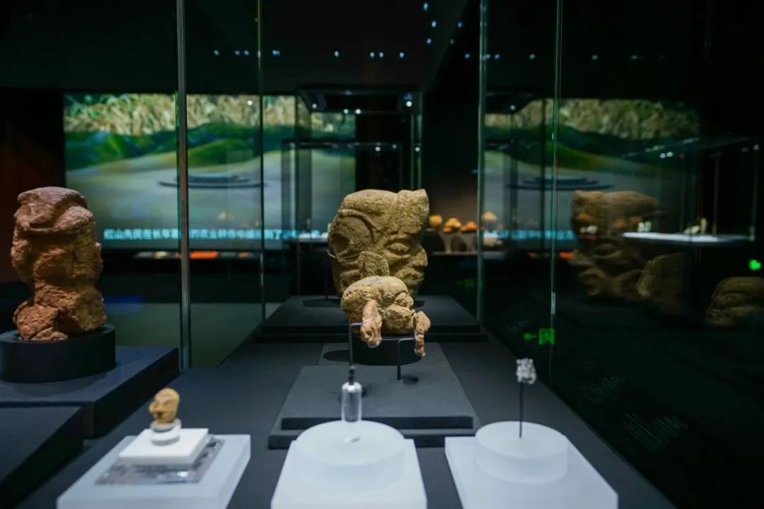 古文明大展上?！皥F建”，每個都想去→