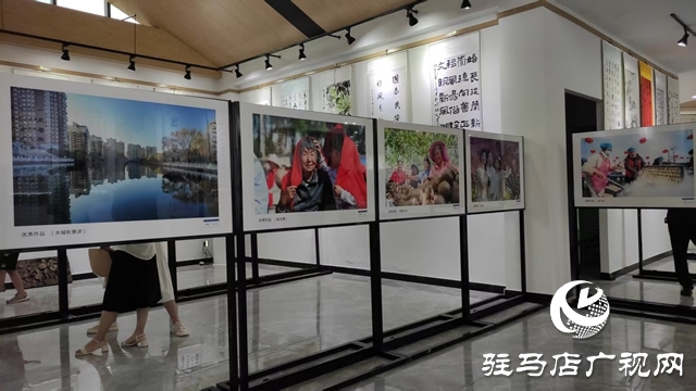  西平縣舉行2025年棠河杯“移風(fēng)易俗·文明西平”攝影書(shū)法展
