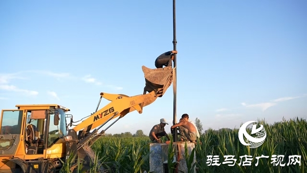 西平縣徐魏莊社區(qū)：搶修水利機井 全力保障秋澆灌溉