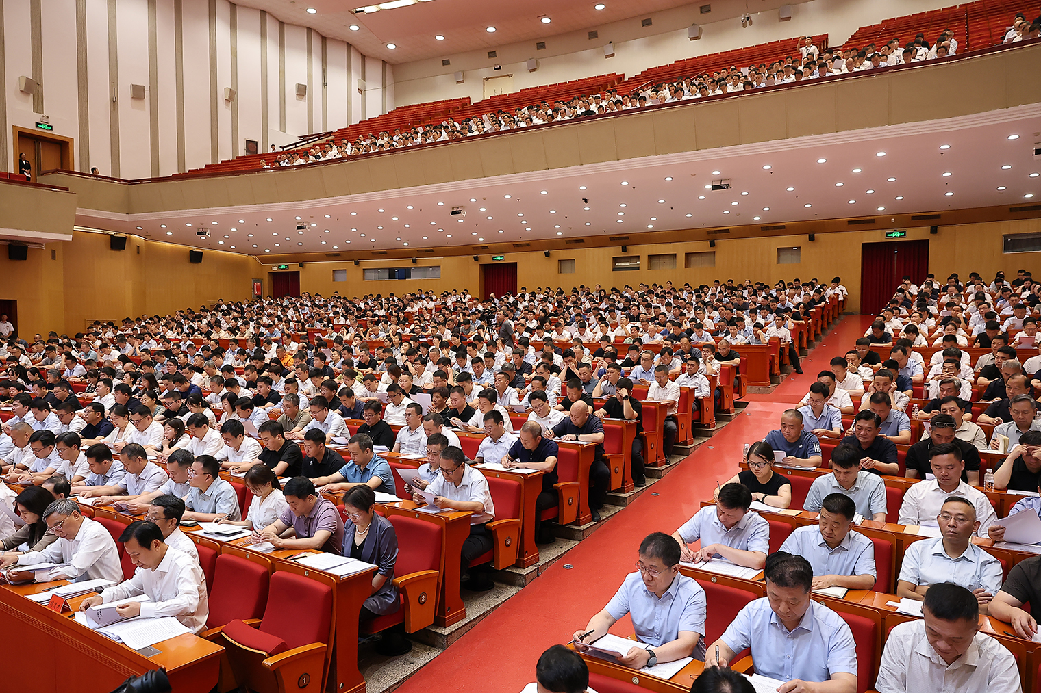 豫政快報 | 企業(yè)給廳局打分？這場大會有看點！