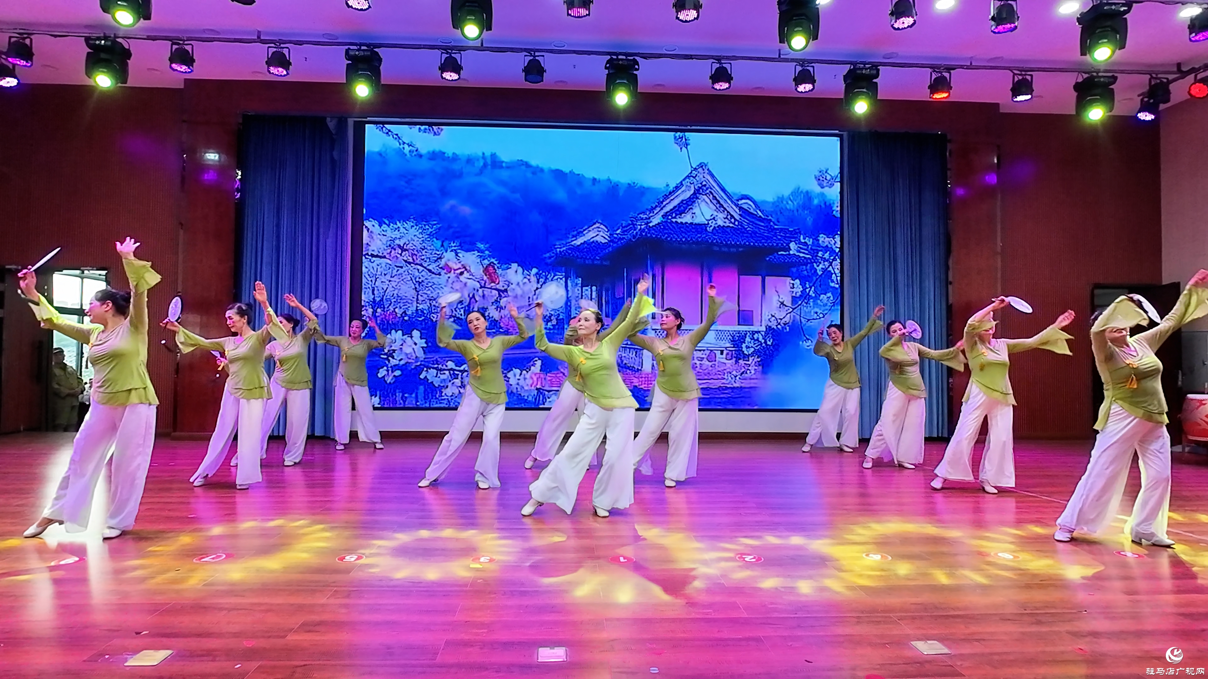 正陽縣舉辦“獻(xiàn)禮建軍節(jié)?熱血鑄軍魂”慶“八一”文藝匯演