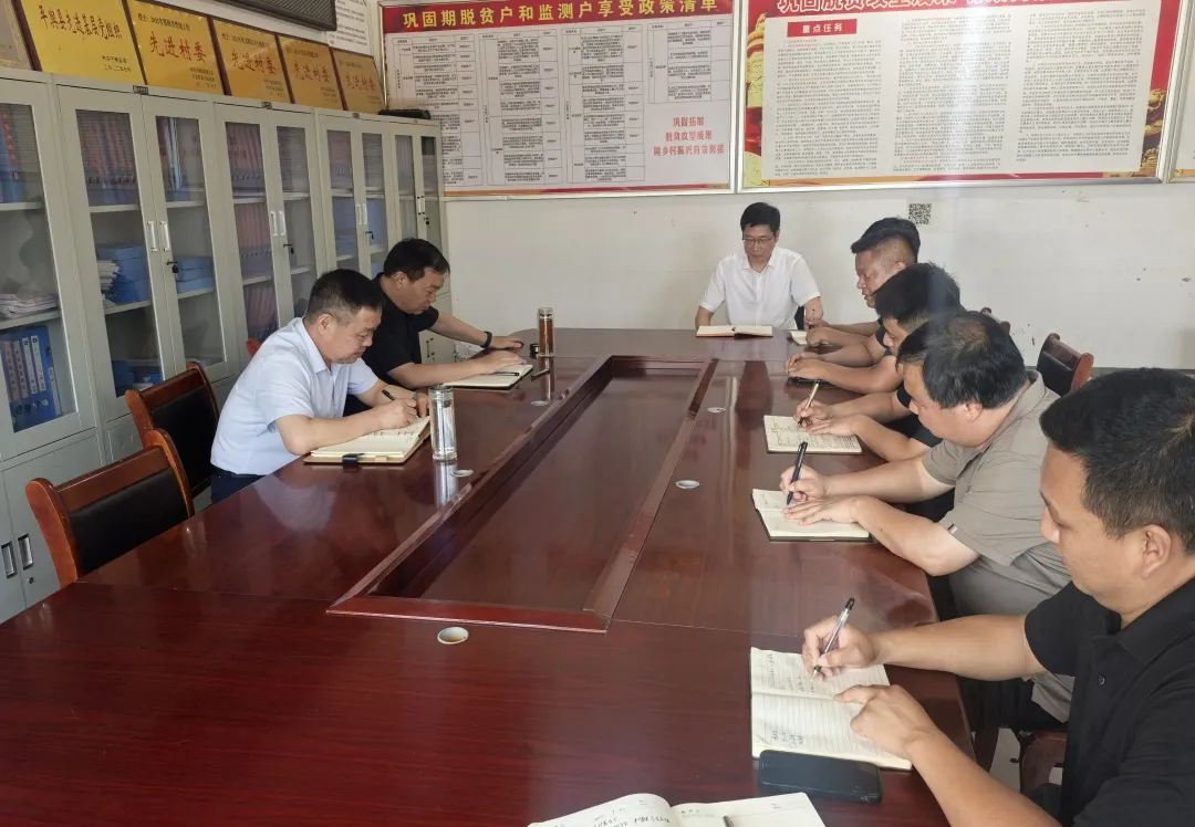 深入一線察實情 精準發(fā)力促振興——市檢察院黨組書記、檢察長鄭清朝赴鄉(xiāng)村振興聯(lián)系點開展調(diào)研座談