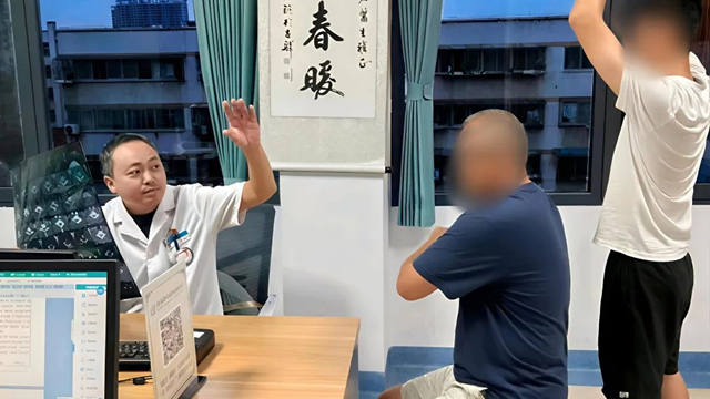  駐馬店市第二中醫(yī)院：貼心開(kāi)設(shè)夜間門(mén)診，錯(cuò)峰接診解民憂