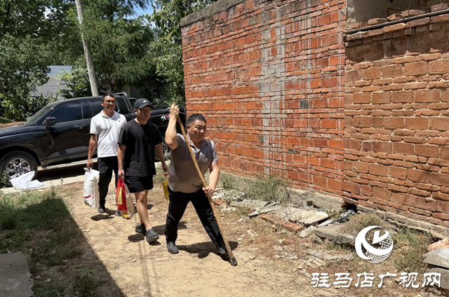 【文明風(fēng)采天中行】中國好人何文禮：拐杖撐起大愛人生