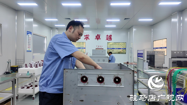 西平縣：智能制造賦能產(chǎn)業(yè)升級(jí) 龍頭企業(yè)引領(lǐng)高質(zhì)量發(fā)展
