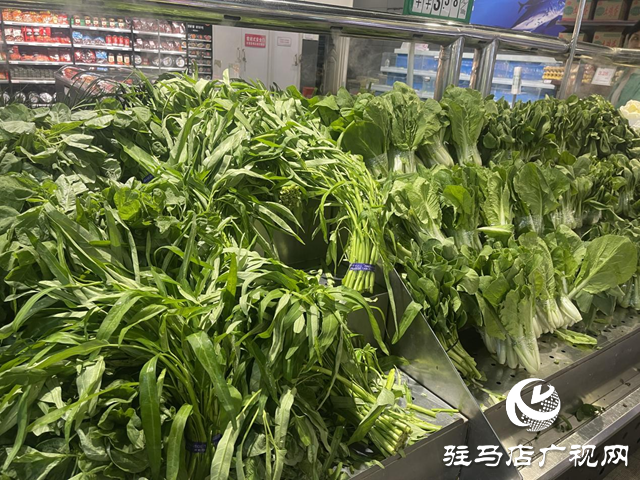 秋季蔬菜供應充足價格穩(wěn) 市民采購便利實惠多